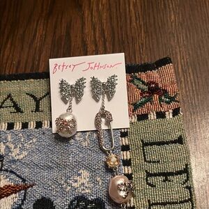 Betsey Johnson Silver and Pearl Bow Earrings